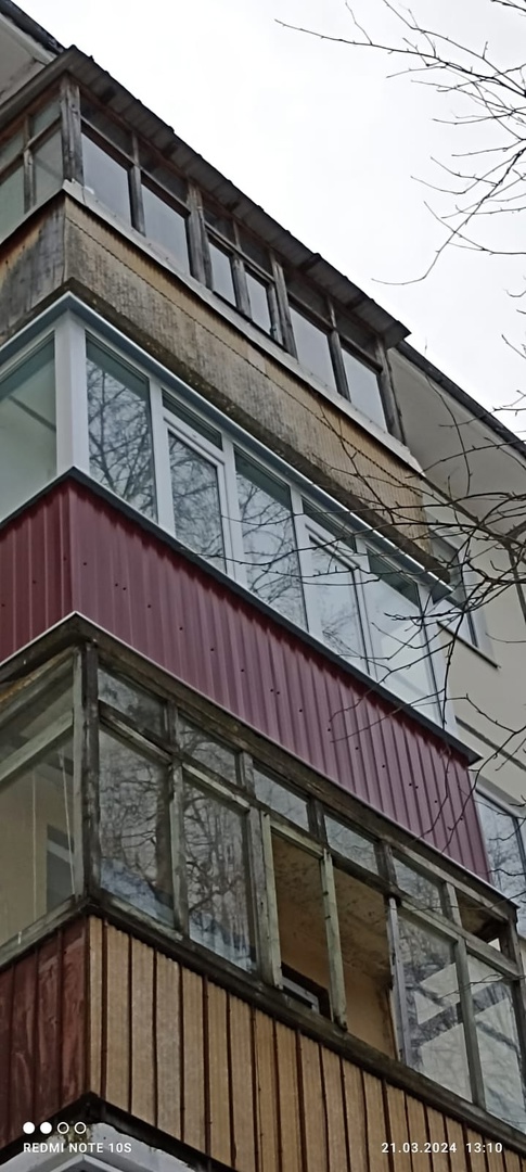 Остекление балкона ПВХ окнами 1